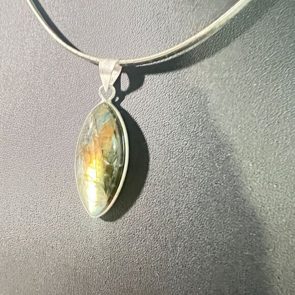 Oval Marquise Pendant Necklace 925 Sterling Silver Italian Herringbone Chain - Picture 4 of 5